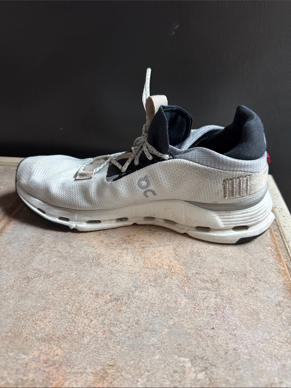On Running White and Black Women's Athletic Sneakers